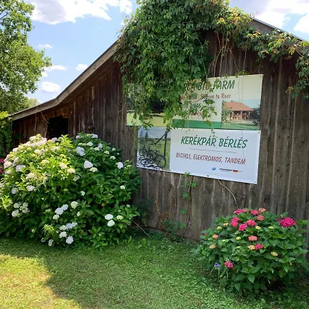 Feriegård Kerca Bio Farm Kercaszomor