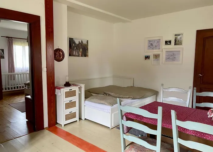 Kerca Bio Farm مزرعة للإقامة *