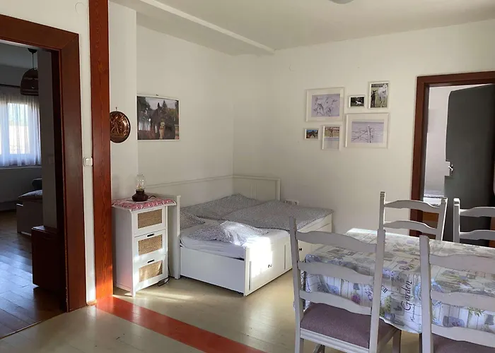 Kerca Bio Farm مزرعة للإقامة *